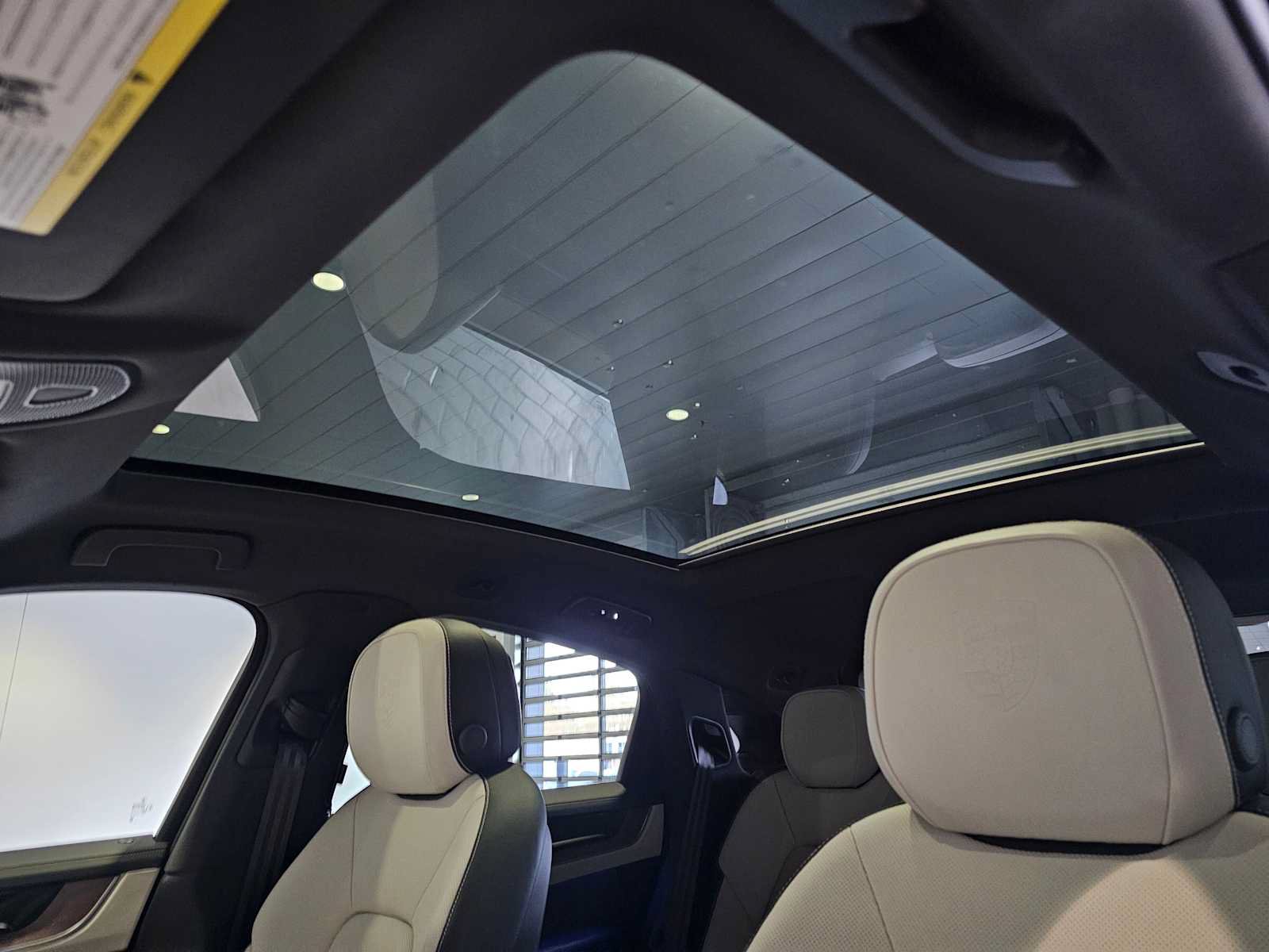 New 2025 Porsche Cayenne S AWD/4WD image 24
