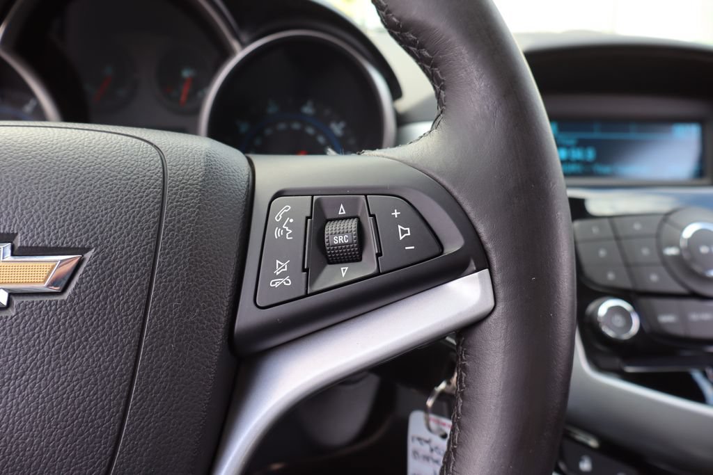 Used 2014 Chevrolet Cruze LT FWD image 8