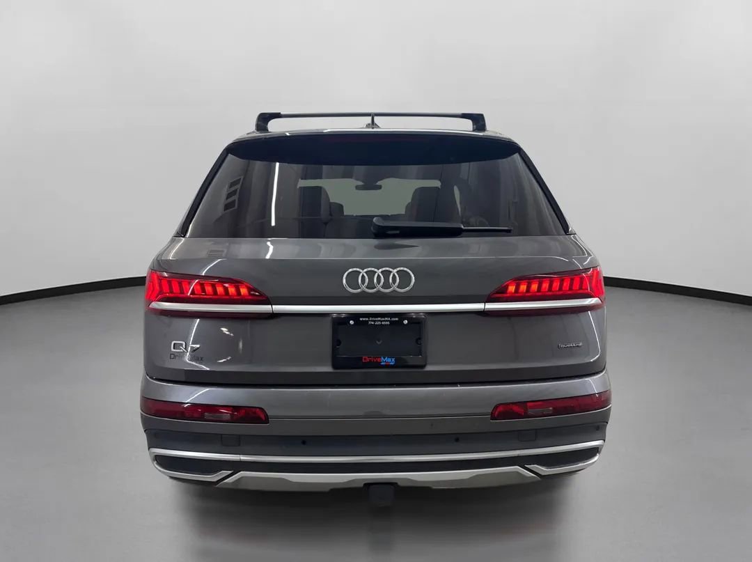 Used 2021 Audi Q7 3.0T Prestige w/ Prestige Package AWD/4WD image 8