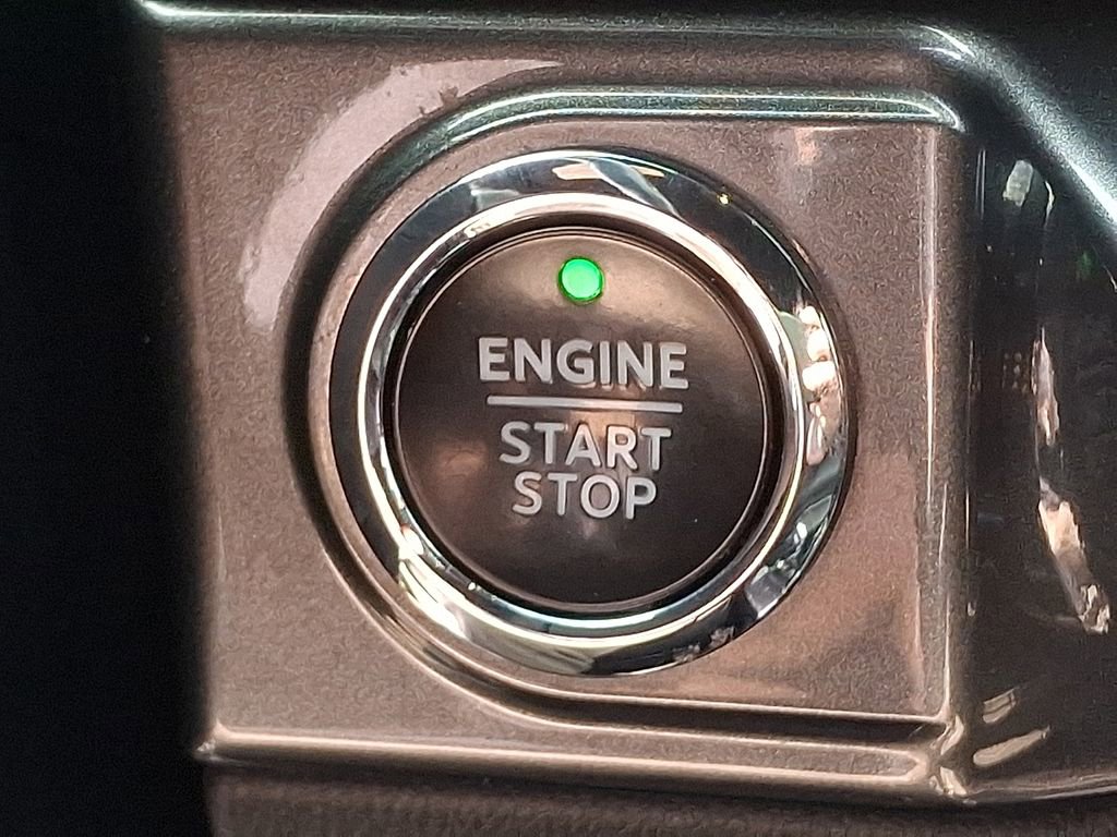 Used 2022 Ford F150 XLT w/ Equipment Group 302A High AWD/4WD image 25