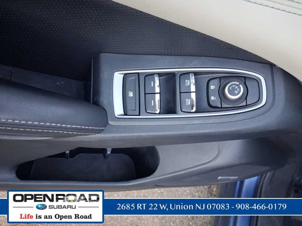 Used 2022 Subaru Ascent Limited w/ Technology Package AWD/4WD image 16