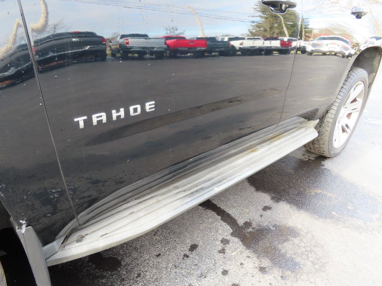 Used 2015 Chevrolet Tahoe LT AWD/4WD image 8