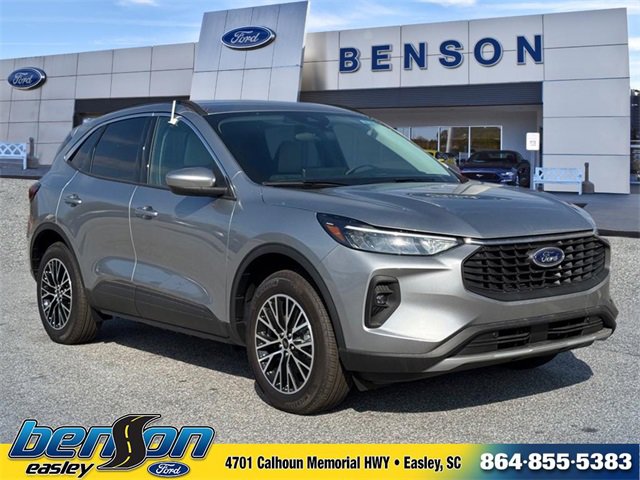 Used 2024 Ford Escape SE