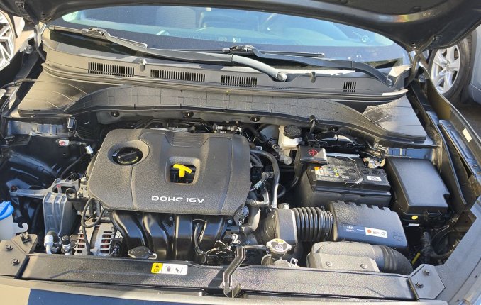 Used 2018 Hyundai Kona SEL AWD/4WD image 5