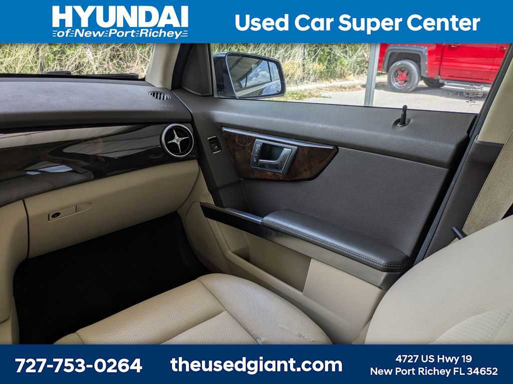 Used 2014 Mercedes-Benz GLK 350 4MATIC image 20