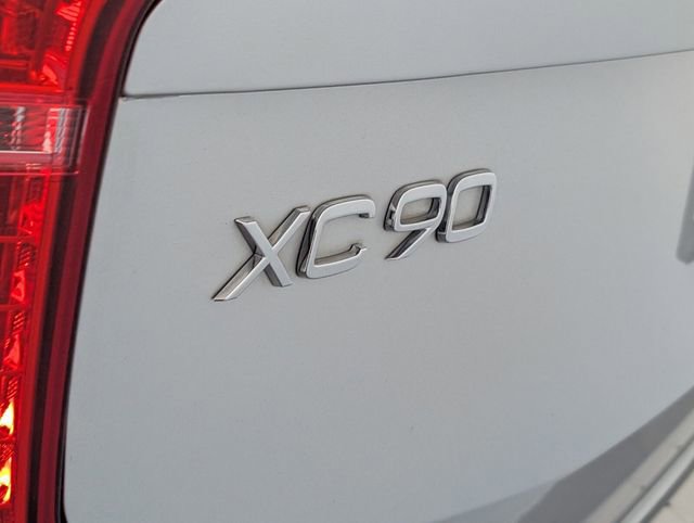 Used 2019 Volvo XC90 T6 Momentum w/ Advanced Package image 11