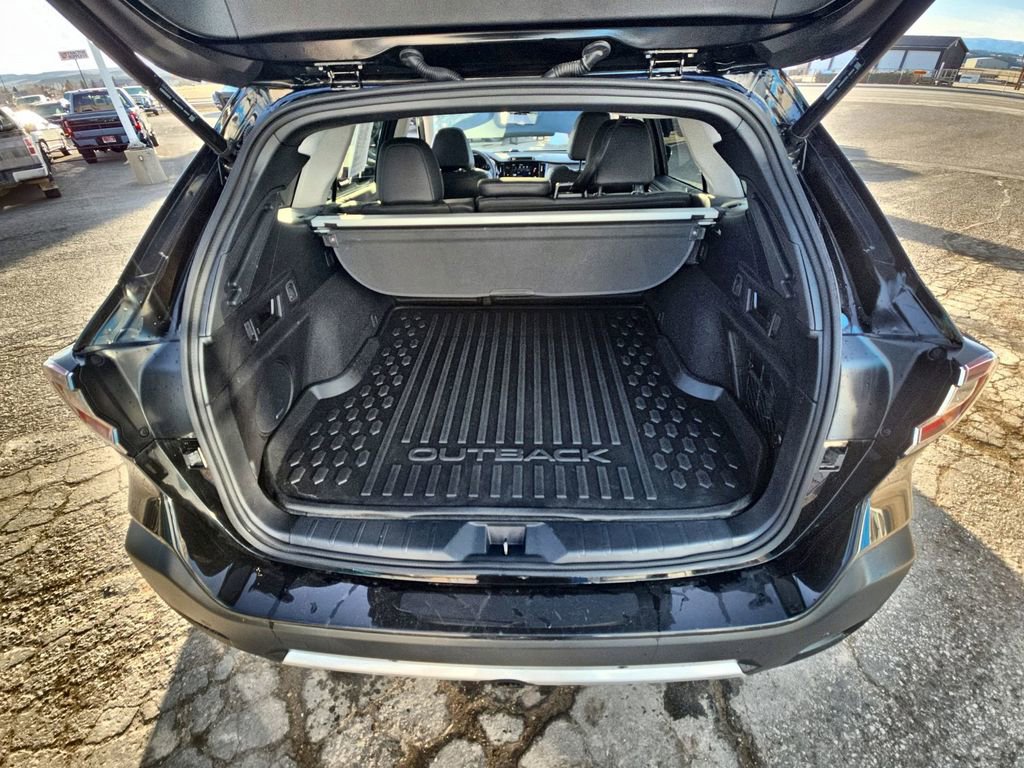 Used 2023 Subaru Outback Touring XT image 20