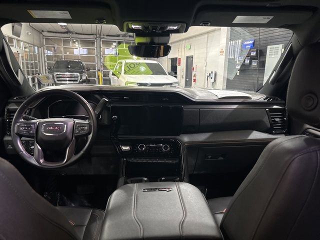 Used 2024 GMC Sierra 2500 AT4 w/ AT4 Premium Plus Package image 31