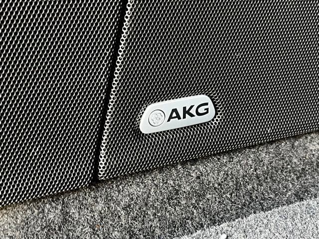 Used 2023 Cadillac Escalade Premium Luxury image 20