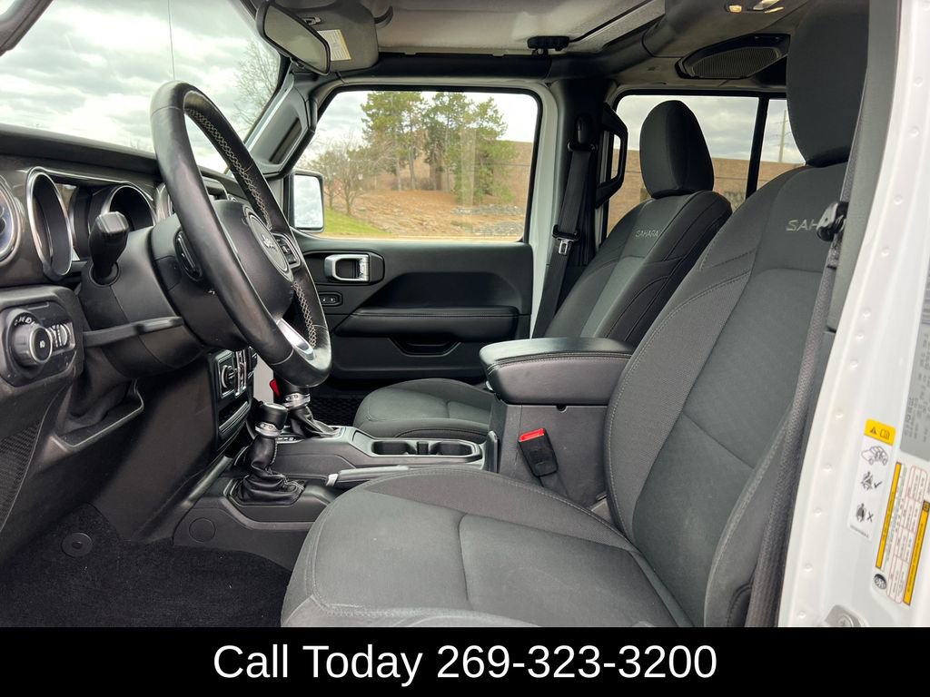 Used 2018 Jeep Wrangler Unlimited Sahara image 5
