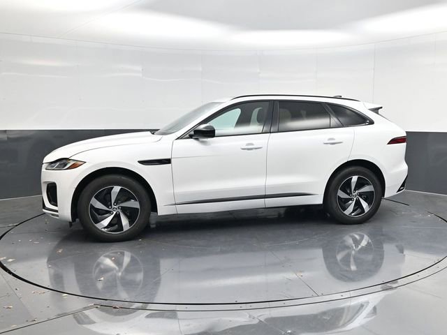 Used 2025 Jaguar F-PACE R-Dynamic S image 6