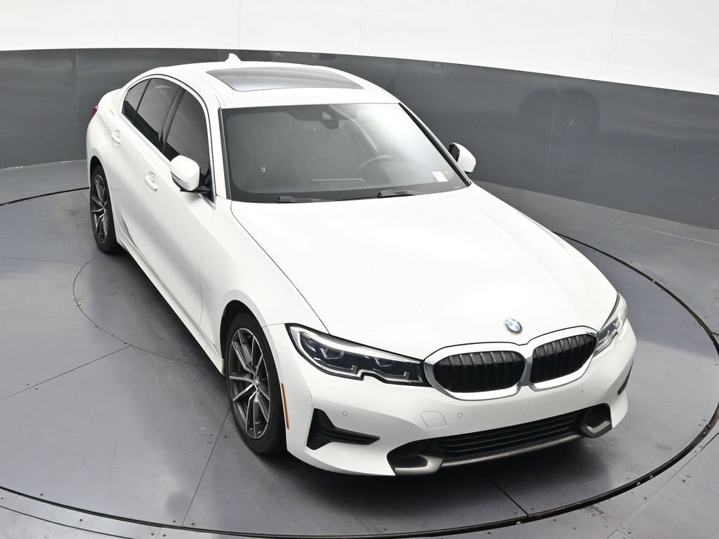 Used 2021 BMW 330i Sedan w/ Convenience Package RWD image 22