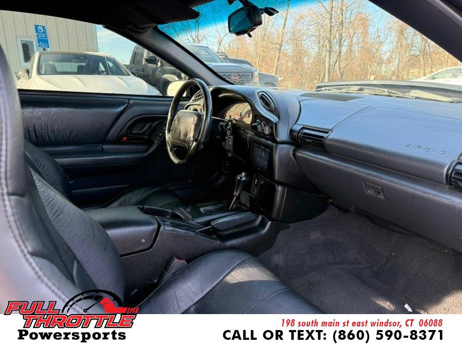 Used 1995 Chevrolet Camaro Z28 RWD image 15