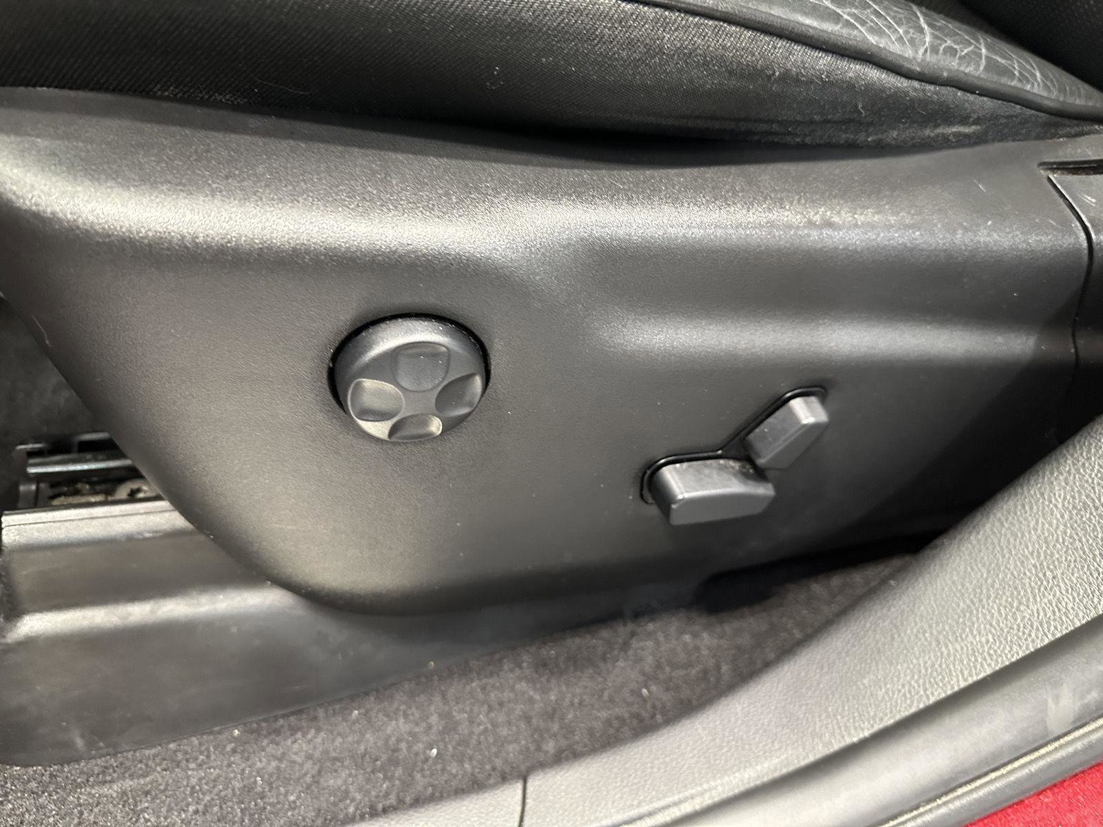 Used 2020 Jeep Grand Cherokee High Altitude image 17