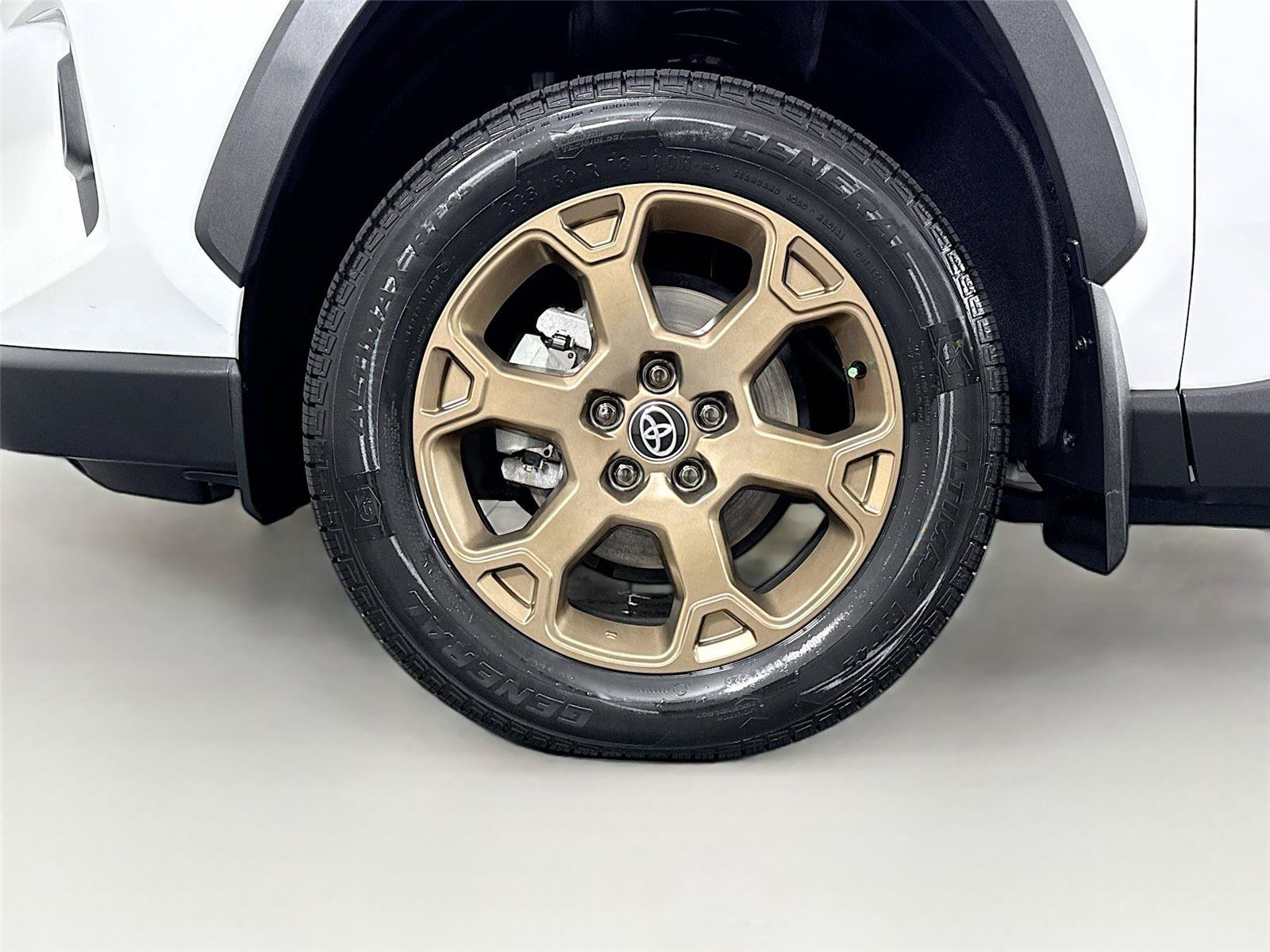 Certified 2023 Toyota RAV4 AWD Hybrid image 44