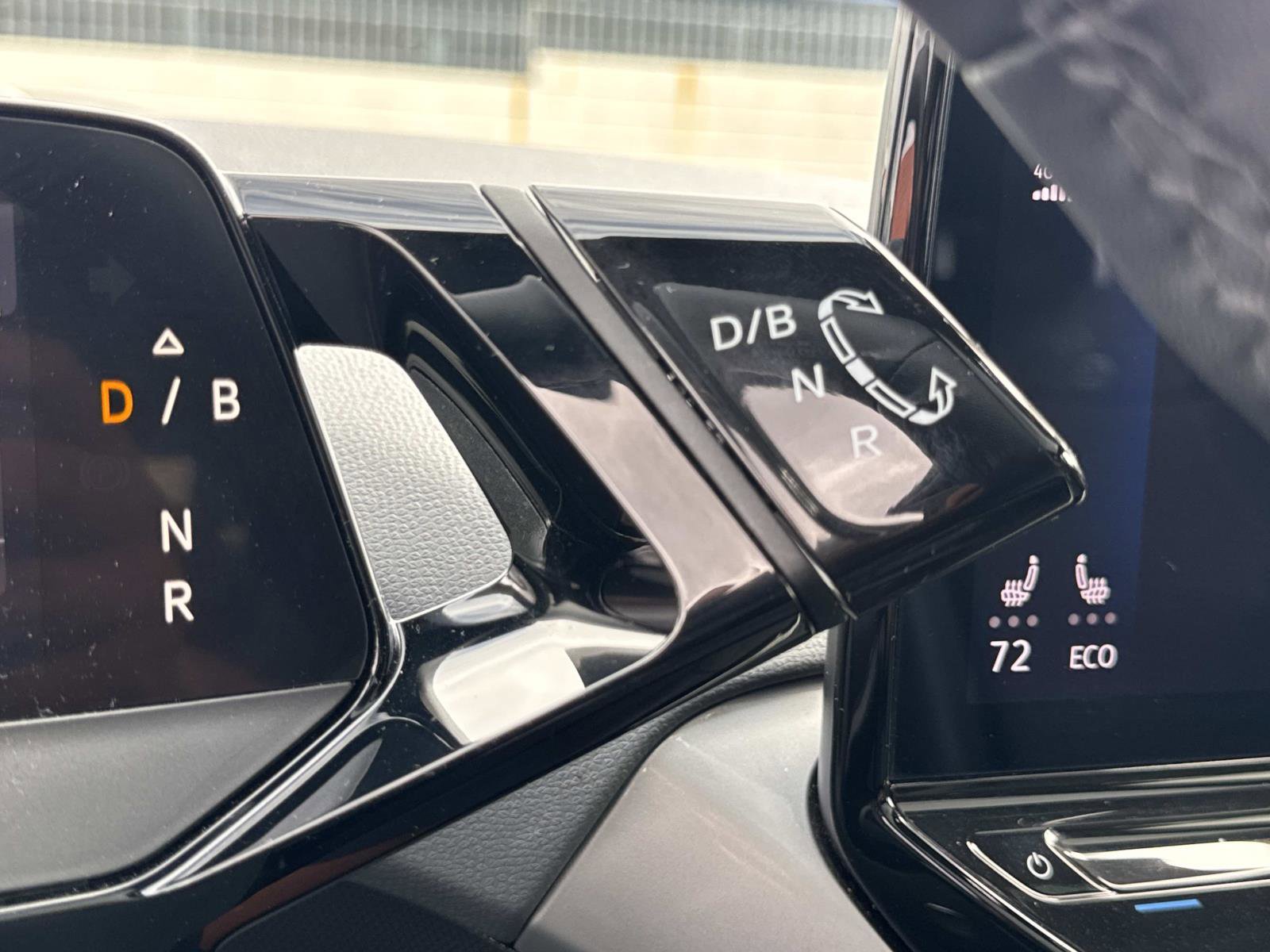 Certified 2023 Volkswagen ID.4 Pro S Plus RWD image 21