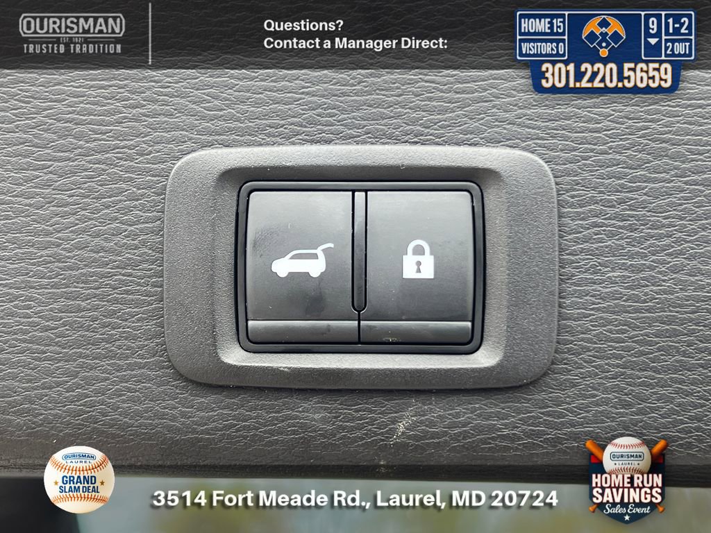 Used 2025 Mitsubishi Outlander SE image 21