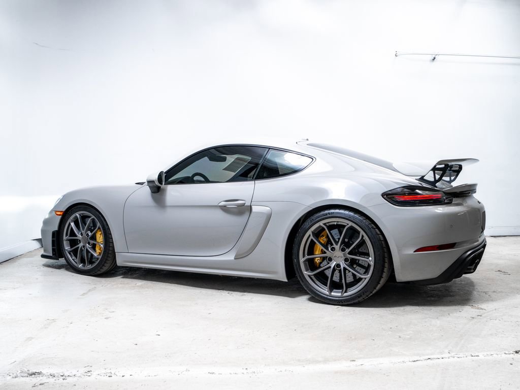 Used 2021 Porsche 718 Cayman GT4 RWD image 2