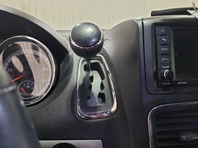 Used 2019 Dodge Grand Caravan GT image 34