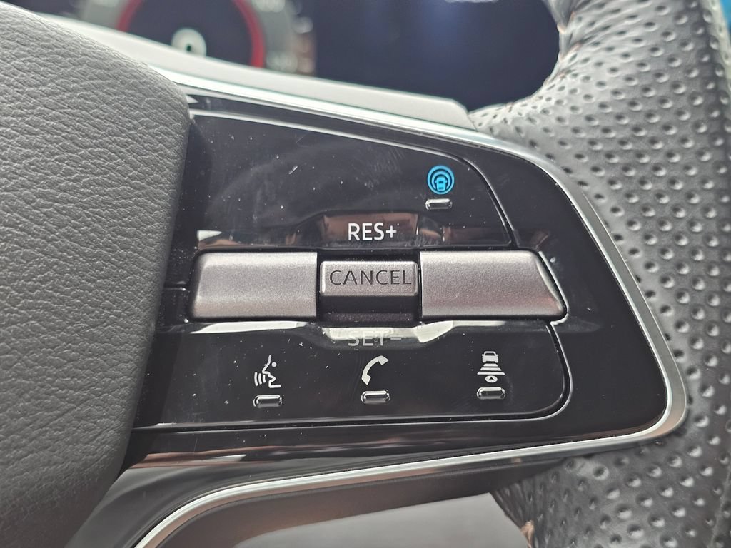 Used 2024 Nissan Ariya AWD image 27