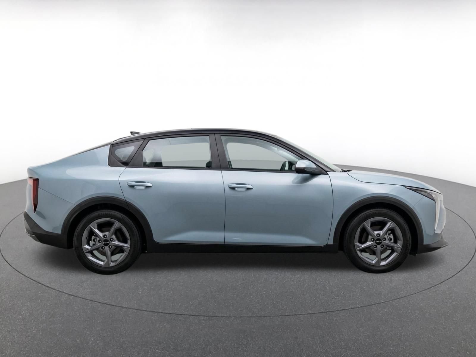 Used 2025 Kia K4 FWD image 14