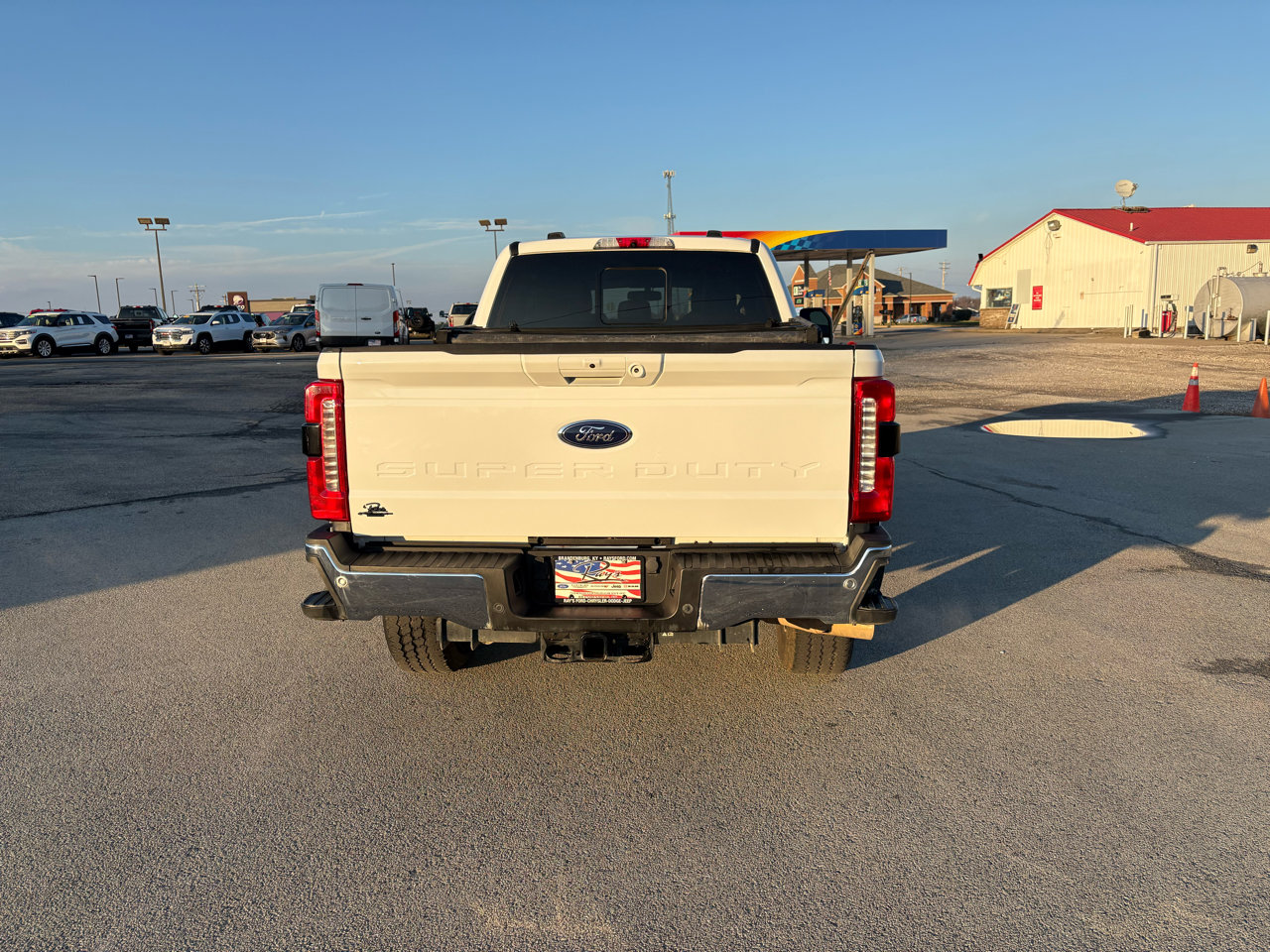 Used 2023 Ford F350 Lariat image 5