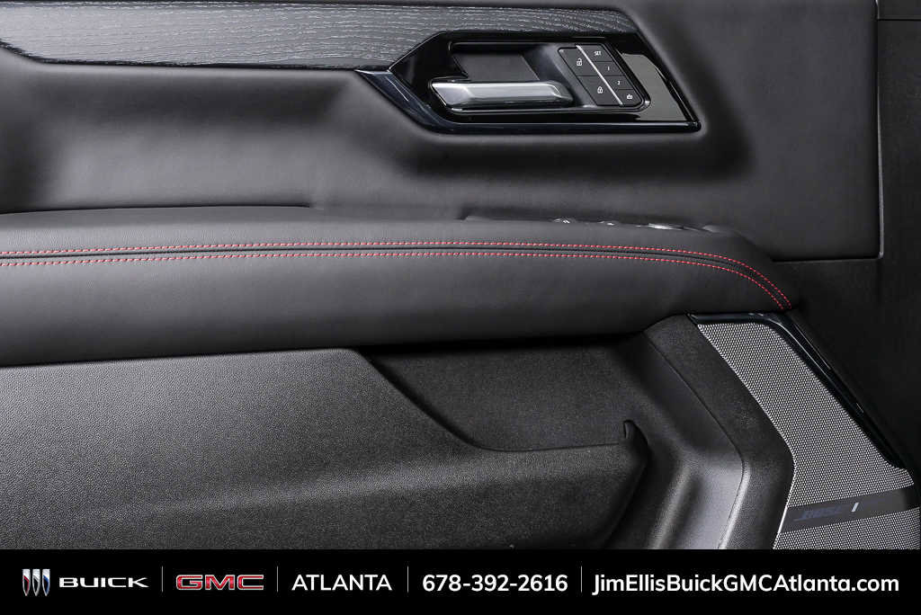 Used 2026 GMC Yukon AT4 Ultimate image 6