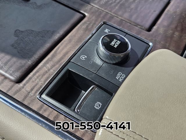 Used 2024 Lincoln Navigator Premiere image 30