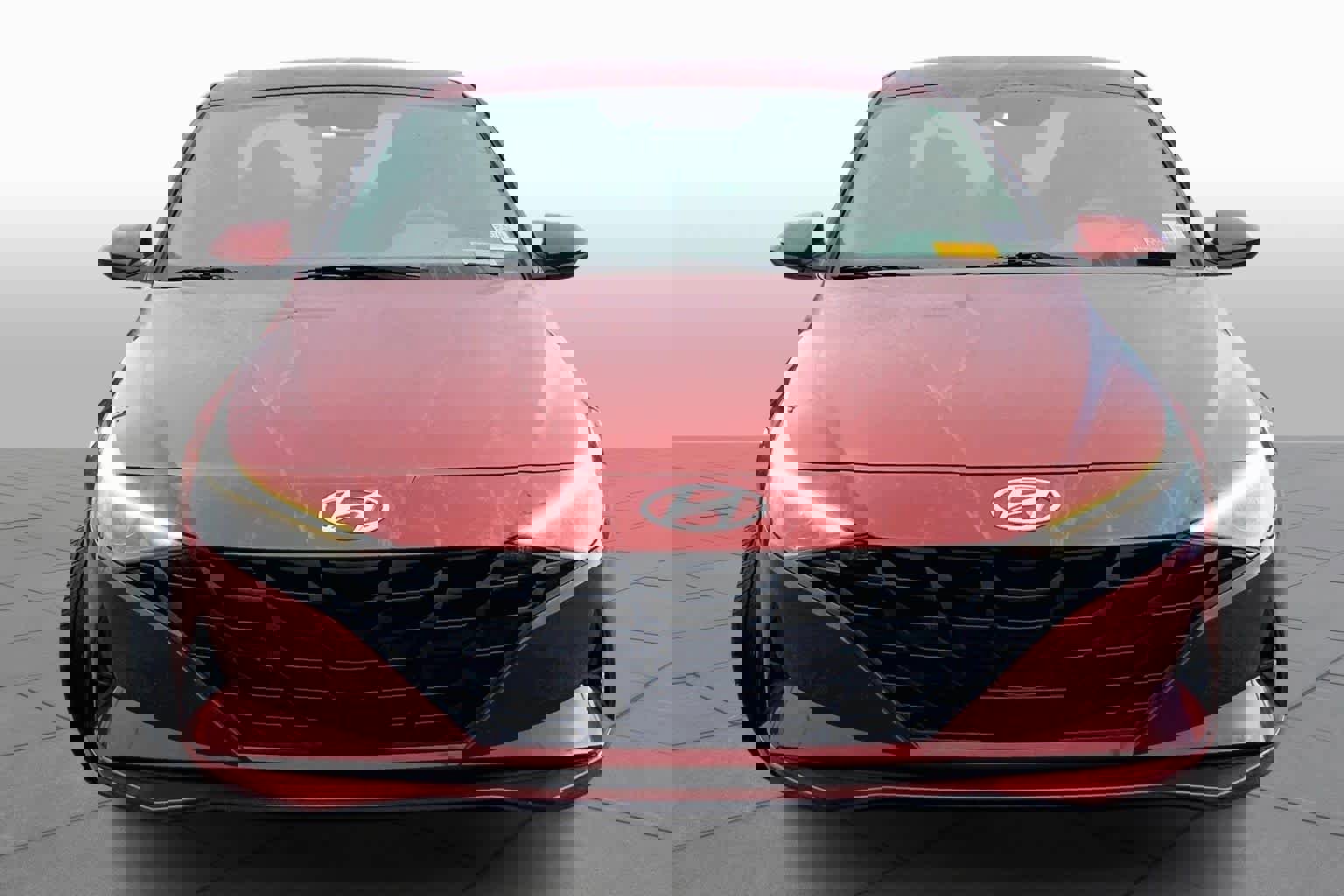 Used 2023 Hyundai Elantra SEL w/ Convenience Package image 3