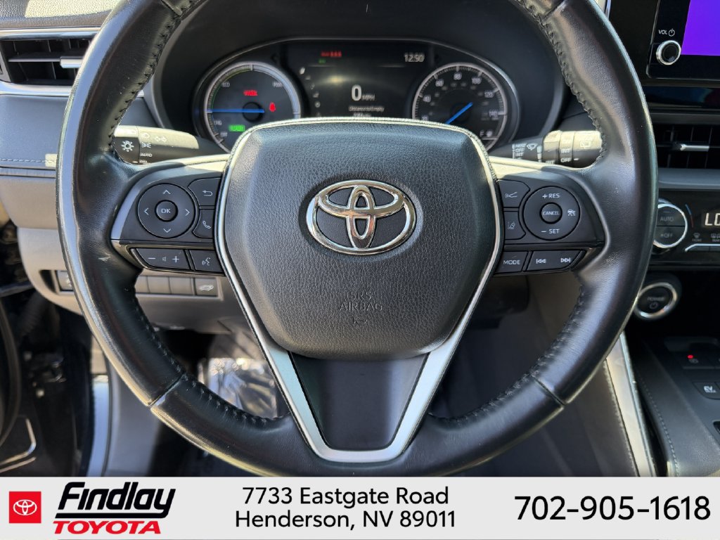 Certified 2023 Toyota Venza LE AWD/4WD image 24