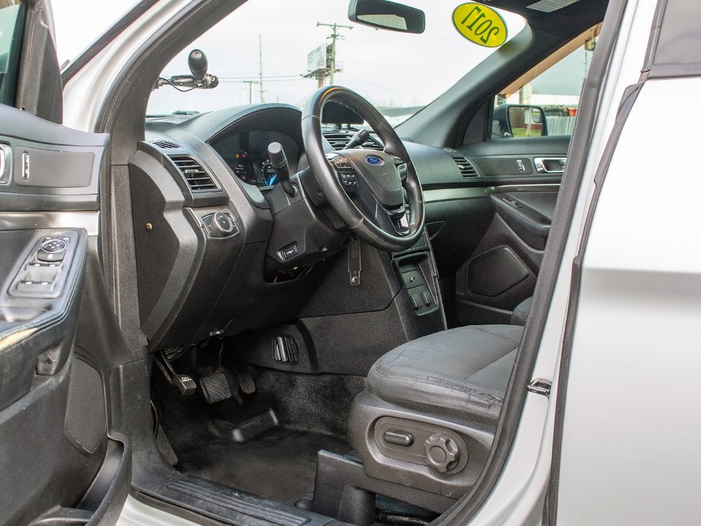 Used 2017 Ford Explorer Base image 25
