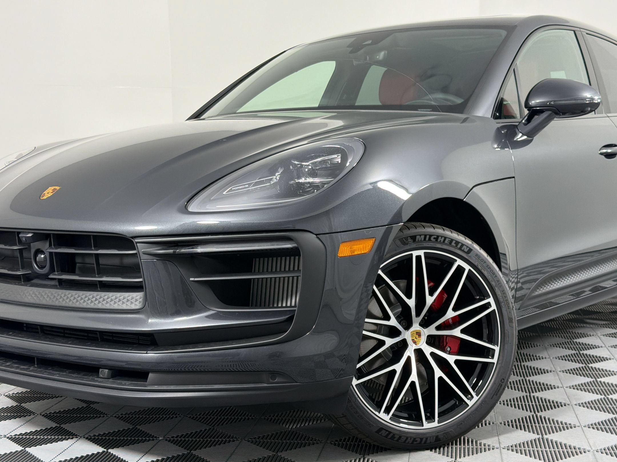 New 2026 Porsche Macan S AWD/4WD image 23