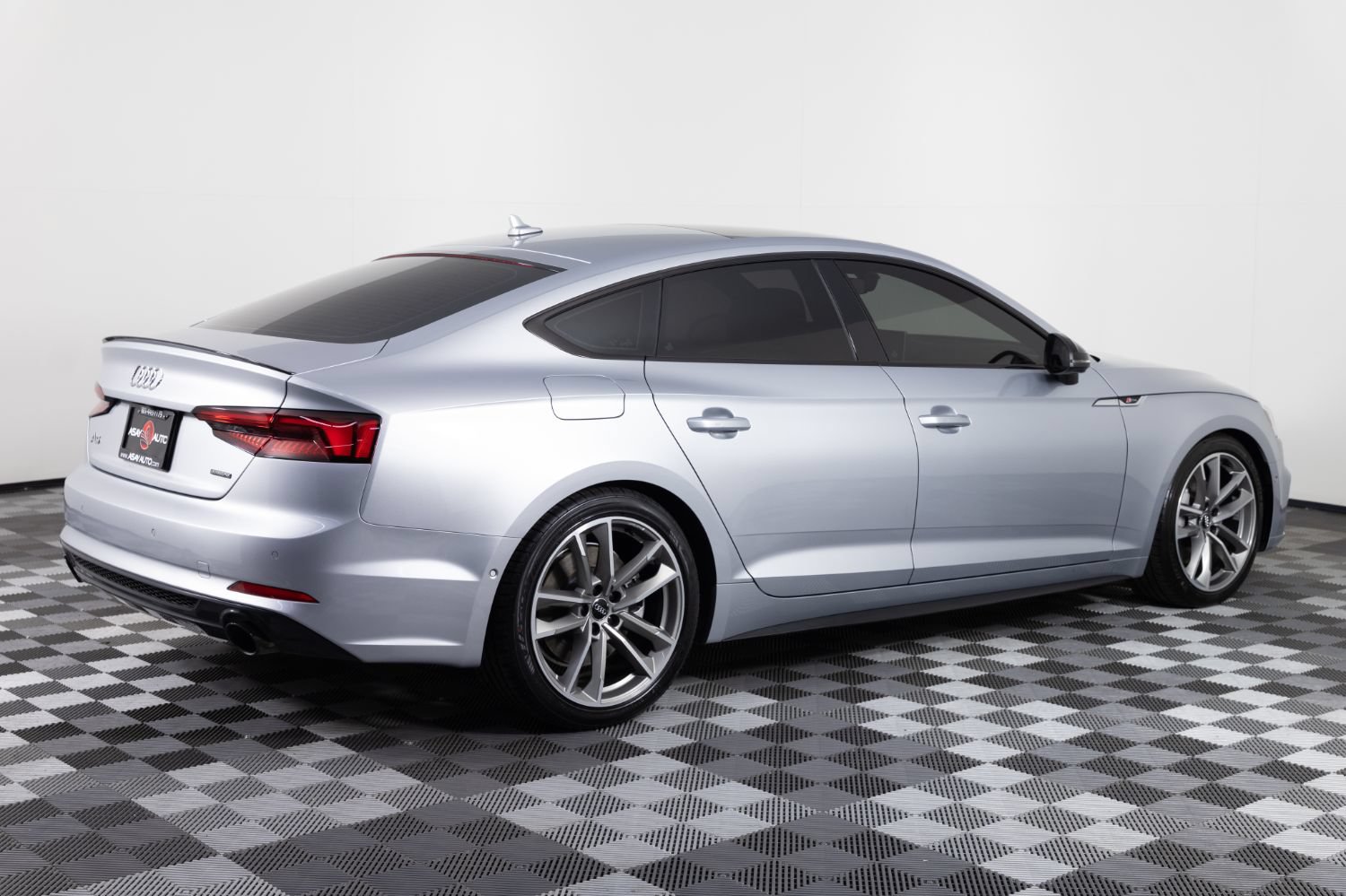 Used 2019 Audi A5 2.0T Prestige w/ Black Optic Plus Package AWD/4WD image 8