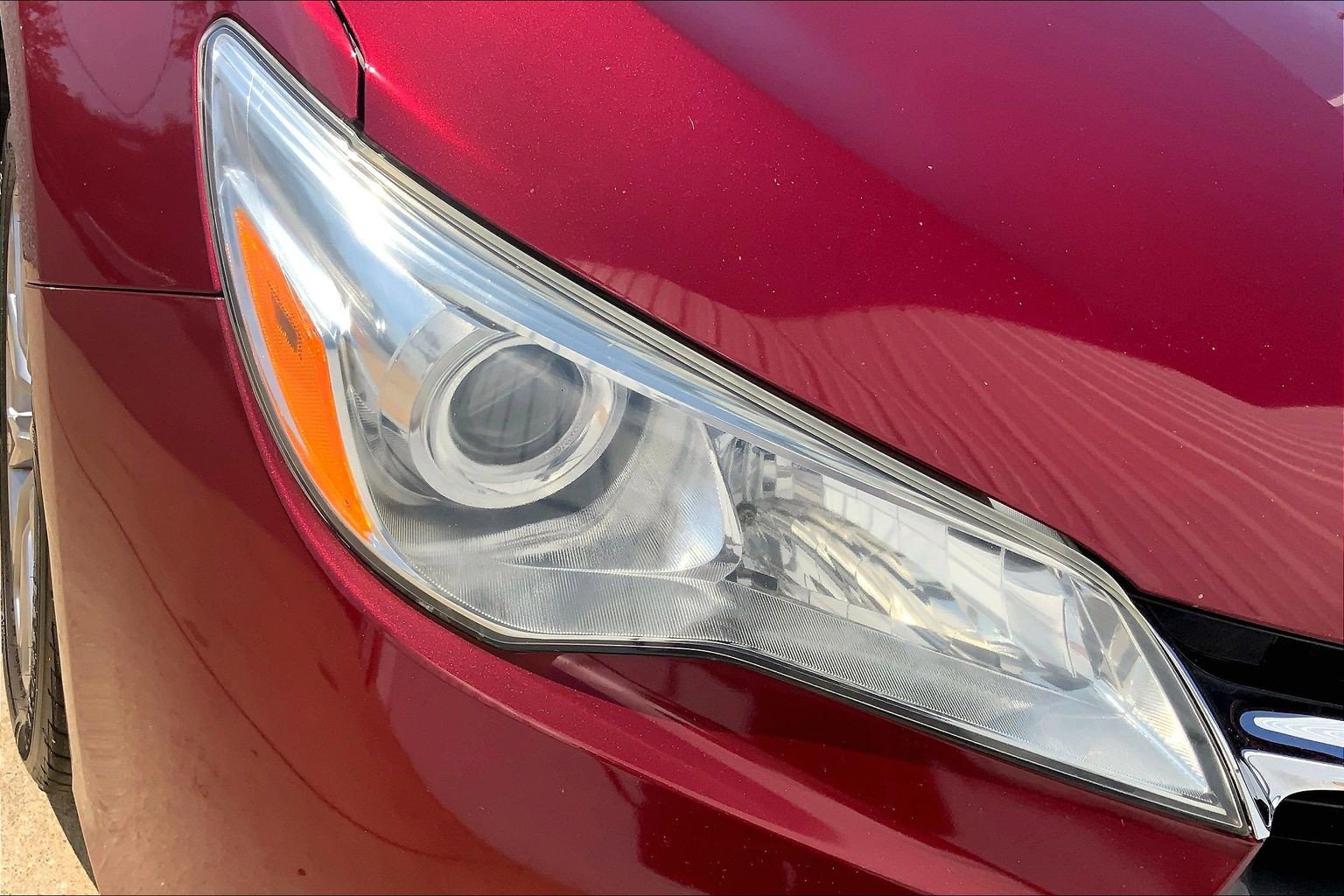 Used 2017 Toyota Camry XLE w/ Moonroof Package FWD image 33