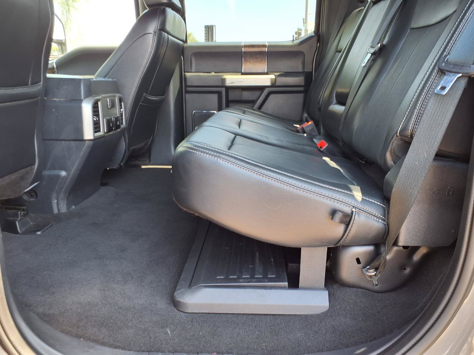 Used 2022 Ford F250 Lariat w/ Tremor Off-Road Package AWD/4WD image 16