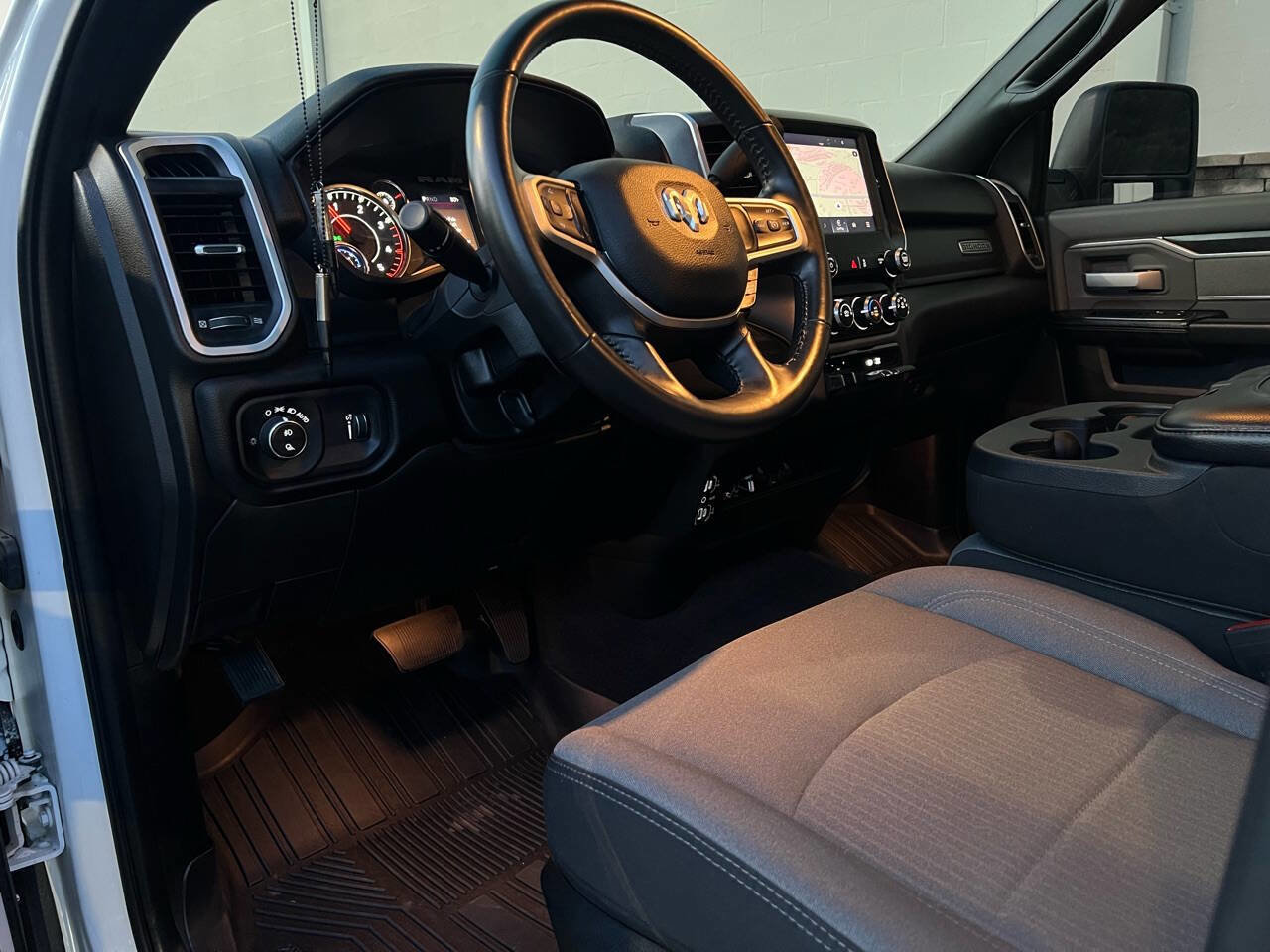 Used 2023 RAM 2500 Big Horn w/ Level 1 Equipment Group image 10