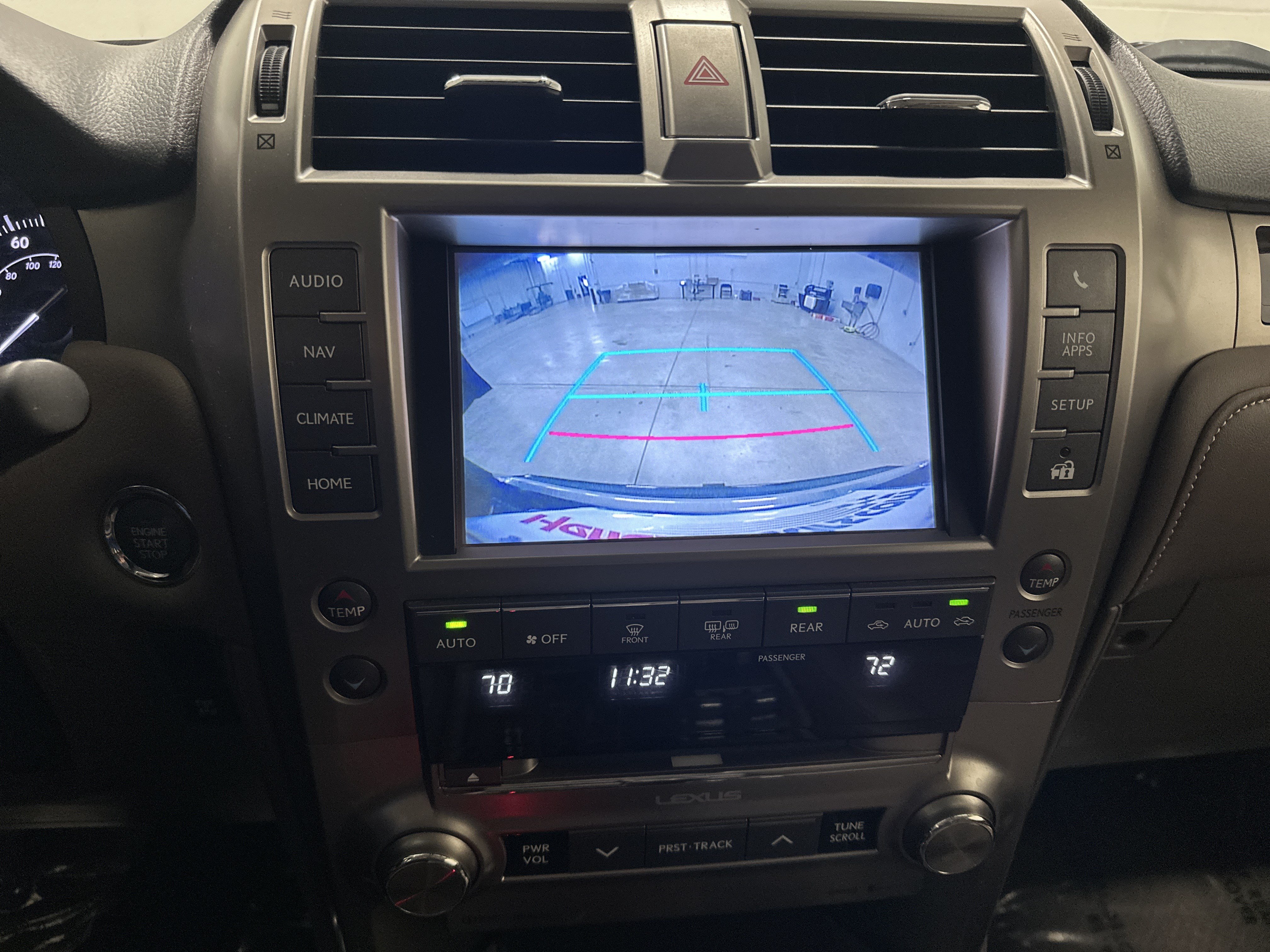 Used 2017 Lexus GX 460 AWD/4WD image 25
