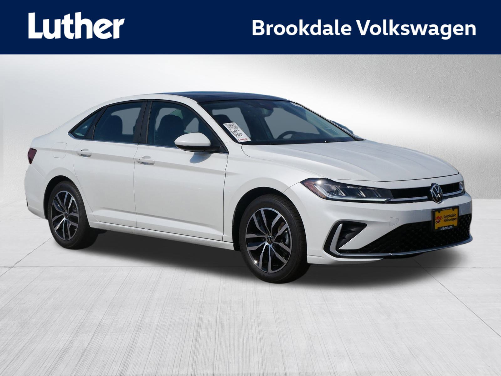 New 2025 Volkswagen Jetta SE image 1