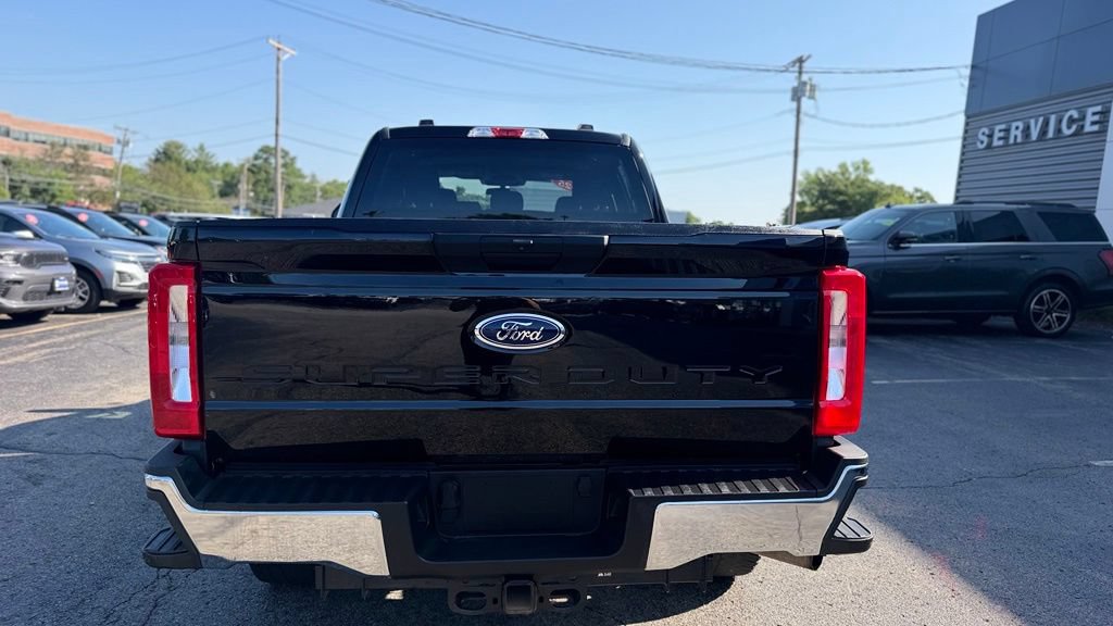 Used 2025 Ford F250 XLT w/ Snow Plow Prep Package AWD/4WD image 6
