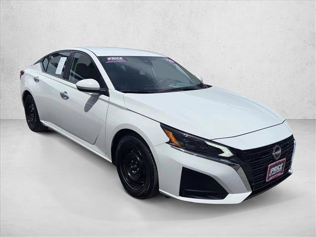 Used 2023 Nissan Altima 2.5 S FWD image 9