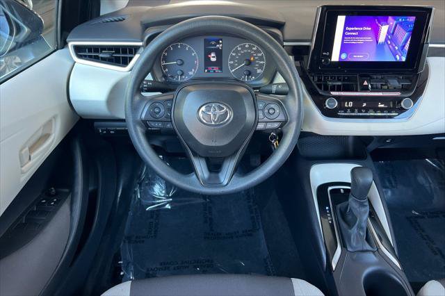 Certified 2025 Toyota Corolla LE FWD image 14
