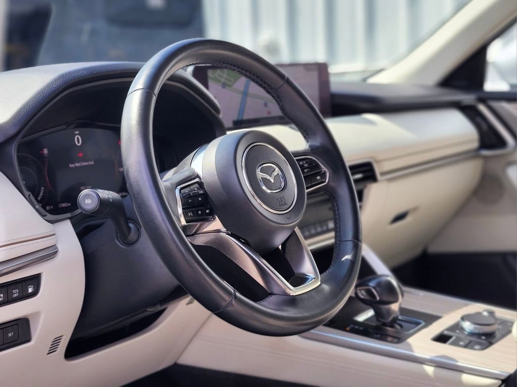 Used 2024 MAZDA CX-90 Plug-In Hybrid w/ Premium Plus AWD/4WD image 19