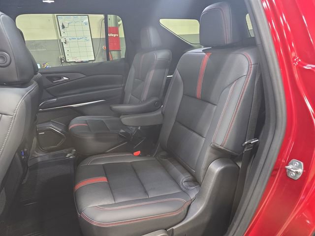 Used 2024 Chevrolet Traverse RS w/ LPO, Floor Liner Package image 18