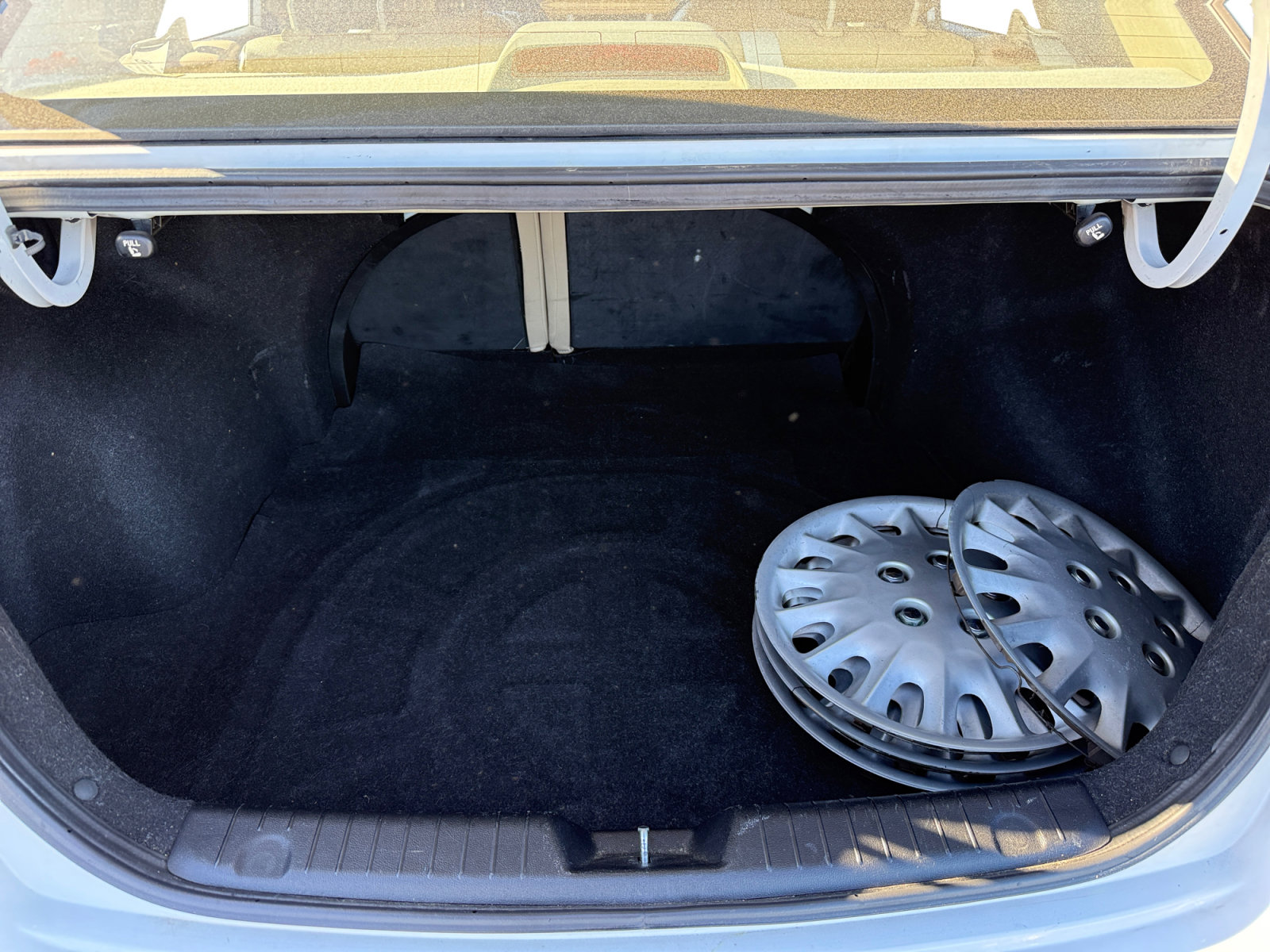 Used 2008 Hyundai Elantra GLS image 17