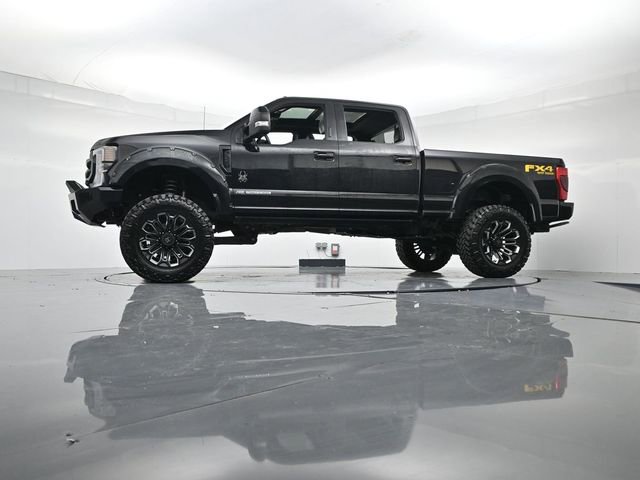Used 2022 Ford F250 Lariat w/ Black Appearance Package image 36