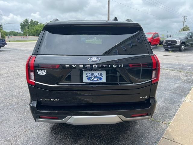 New 2026 Ford Expedition Max Platinum w/ Driver's Package AWD/4WD image 6
