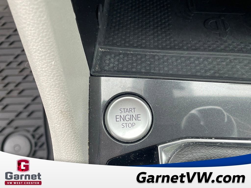 Certified 2023 Volkswagen Tiguan SE w/ Panoramic Sunroof Package image 37