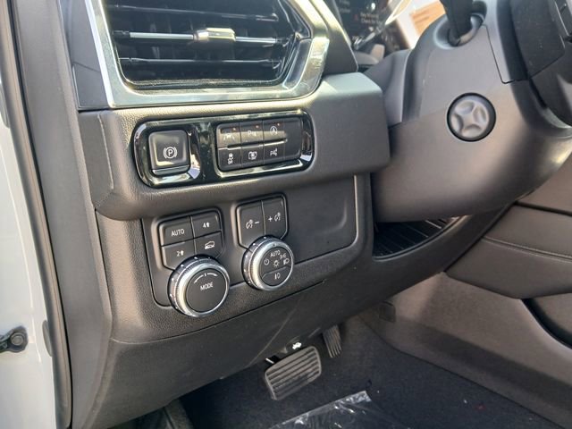 New 2026 GMC Yukon XL Denali w/ Sun & Power Step Package image 25