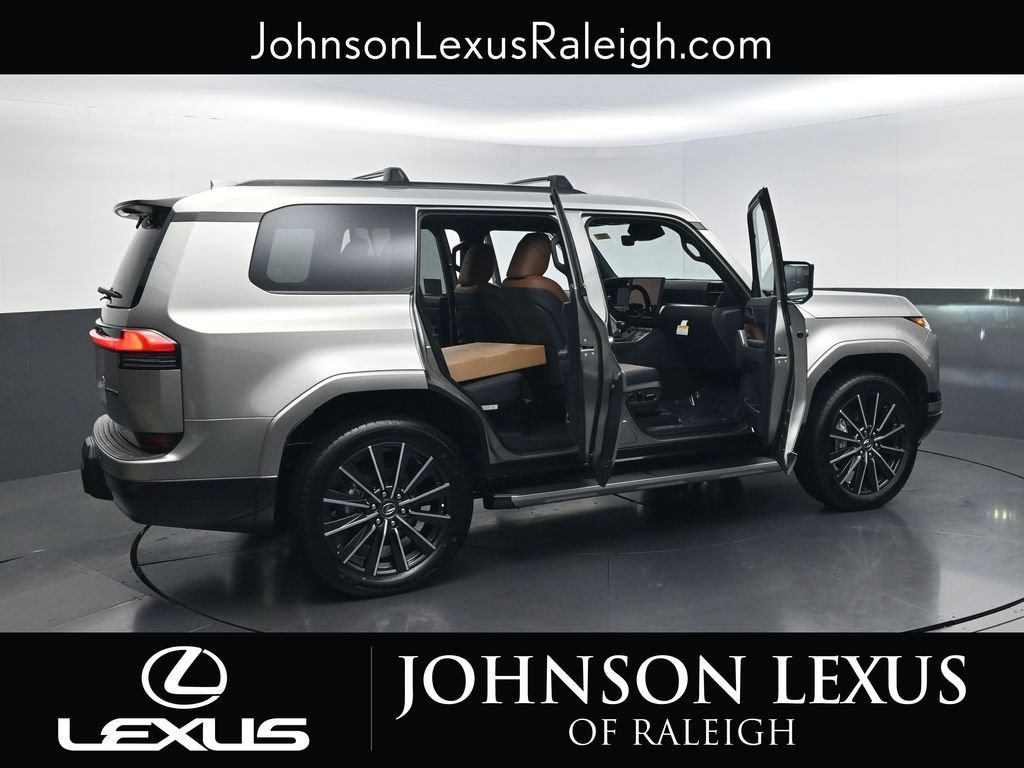 New 2026 Lexus GX 550 w/ Accessory Package (2T) AWD/4WD image 31