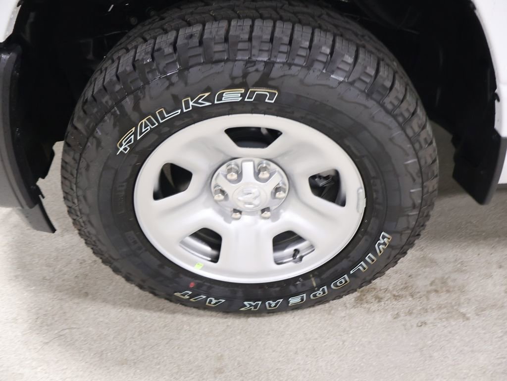 New 2026 RAM 1500 Tradesman AWD/4WD image 7